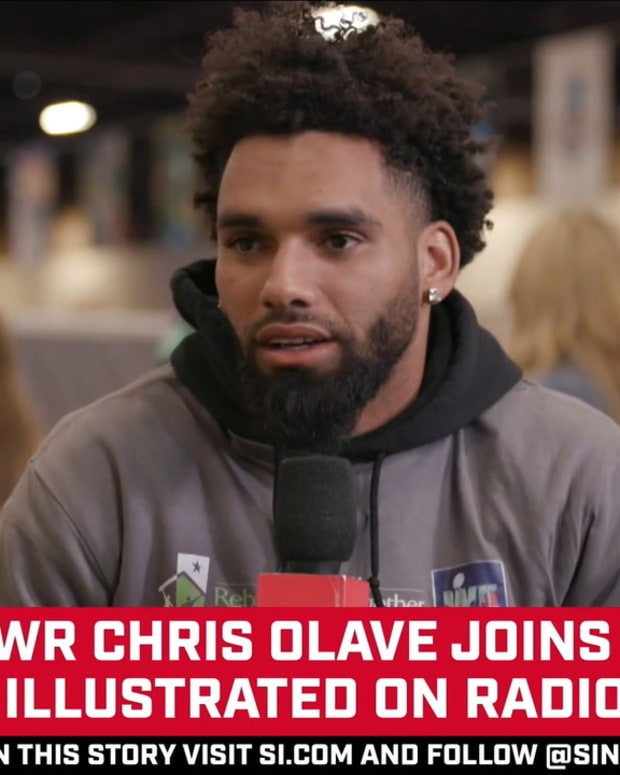 Saints Wide Receiever Chris Olave with SI on Radio Row